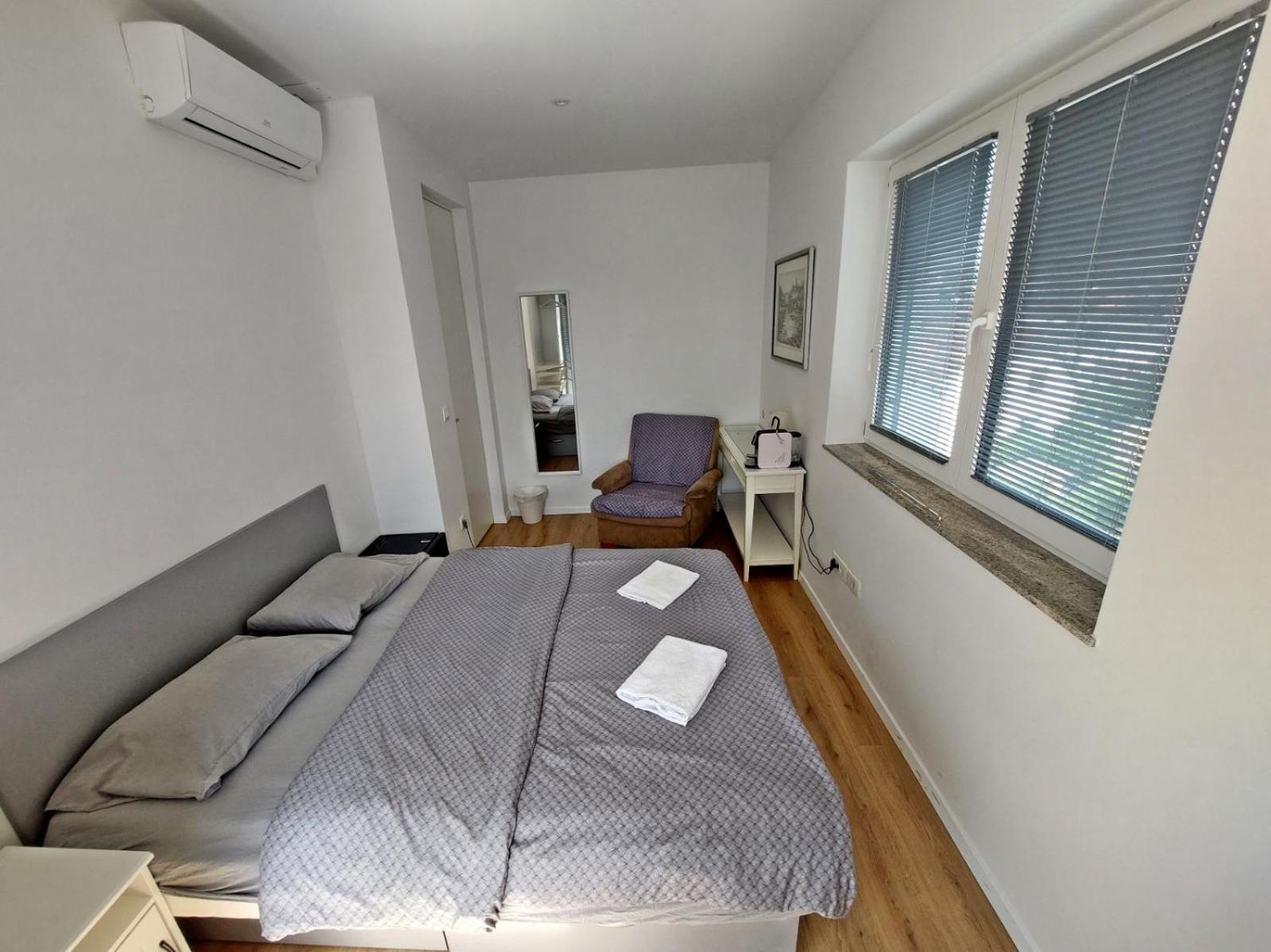 Rose Valley, Modern & Apartment *