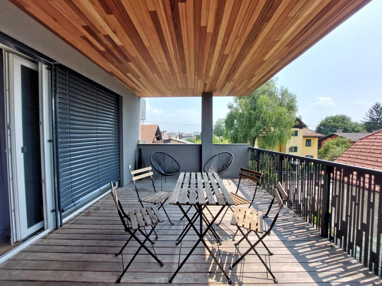 Rose Valley, Modern & Apartment *