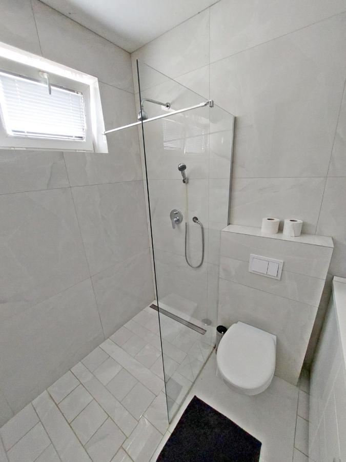 Rose Valley, Modern & Apartamento *